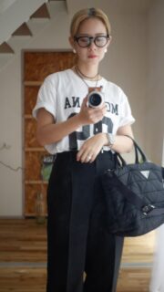 .
そのままTシャツ着て
オシャレになる人はおらん👕
「似合わない」とかじゃない
着こなし方
パーソナルスタイリスト
宮本彩
HP、レッスンメニューはプロフィールより
@ayamiyamotolapaix
#ファッション
#骨格診断広島
#骨格診断
#パーソナルカラー診断
#パーソナルカラー診断広島
#シンプルコーデ
#骨格ストレート
#イエベ
#イエベ春
#パーソナルスタイリスト
#30代コーデ
#30代ファッション